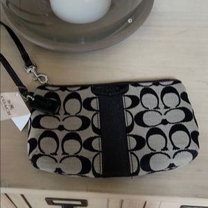 New Coach medium wristlet